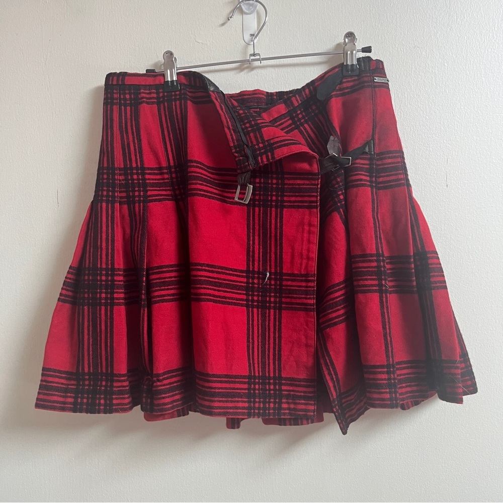 Woolrich Vibrant Red and Black Checkered Mini Skirt